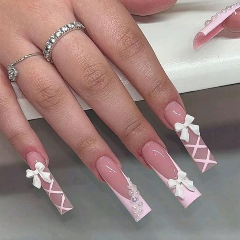 Press on nails - Picture 2 of 16